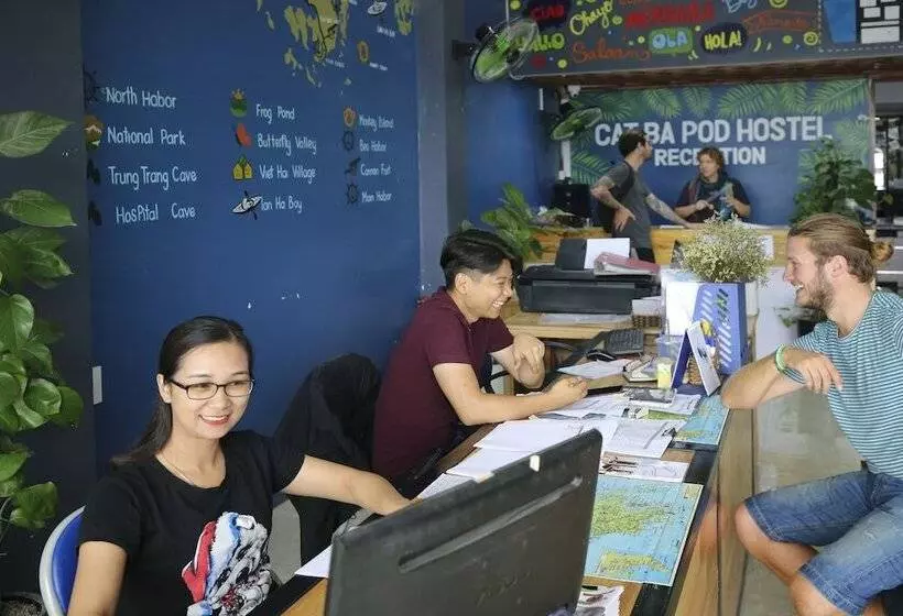 Catba Pod Hostel