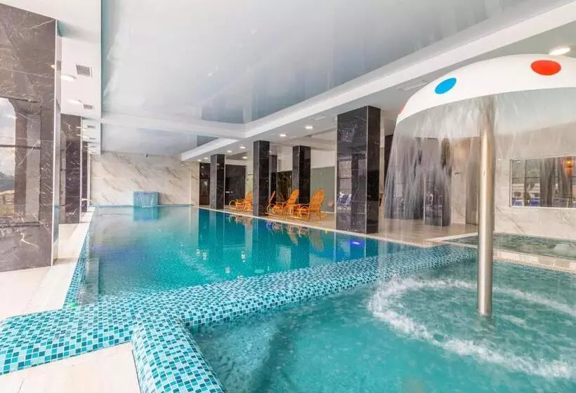 Hotelli Elena Spa Resort