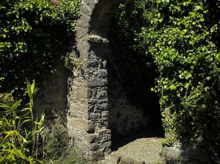 פנסיון Ghan House