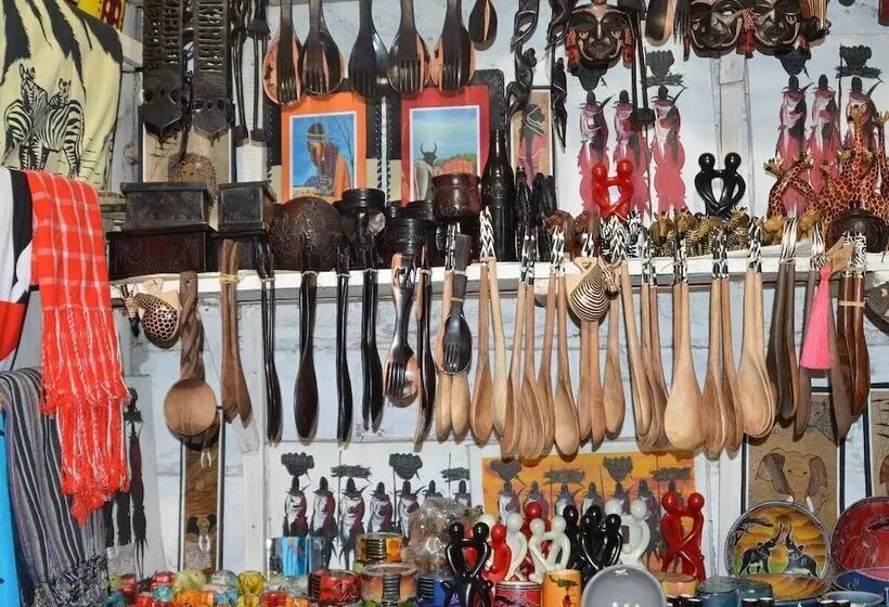 هتل Malkia Trees Lodge