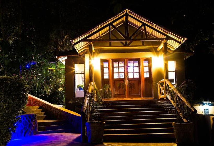 호텔 Malkia Trees Lodge