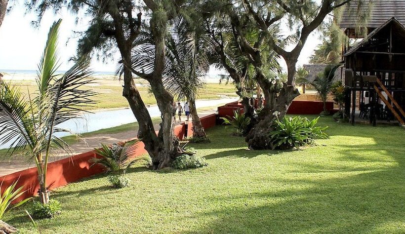 ホテル Shibumi Lodge