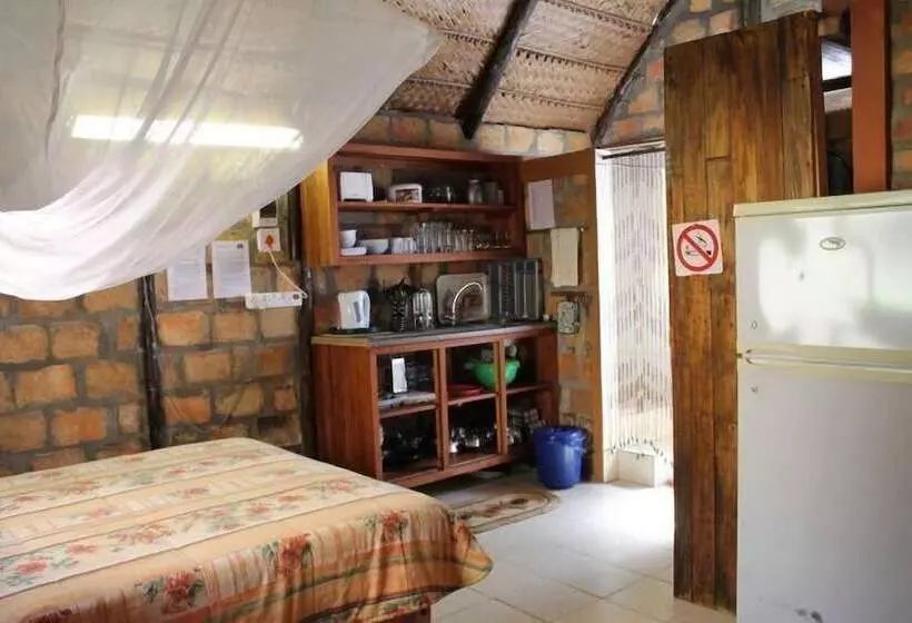 هتل Shibumi Lodge