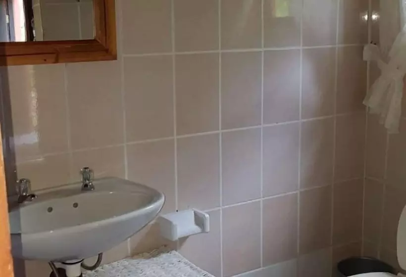 هتل Shibumi Lodge