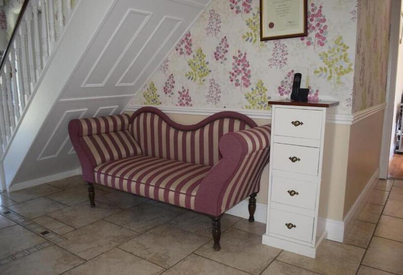 Orchard Grove Bed & Breakfast R21rc58