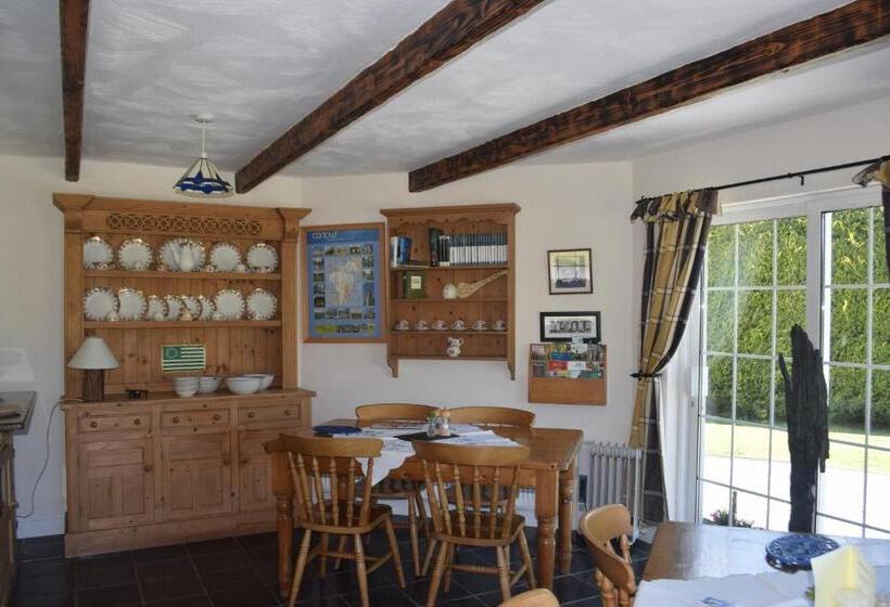 Orchard Grove Bed & Breakfast R21rc58