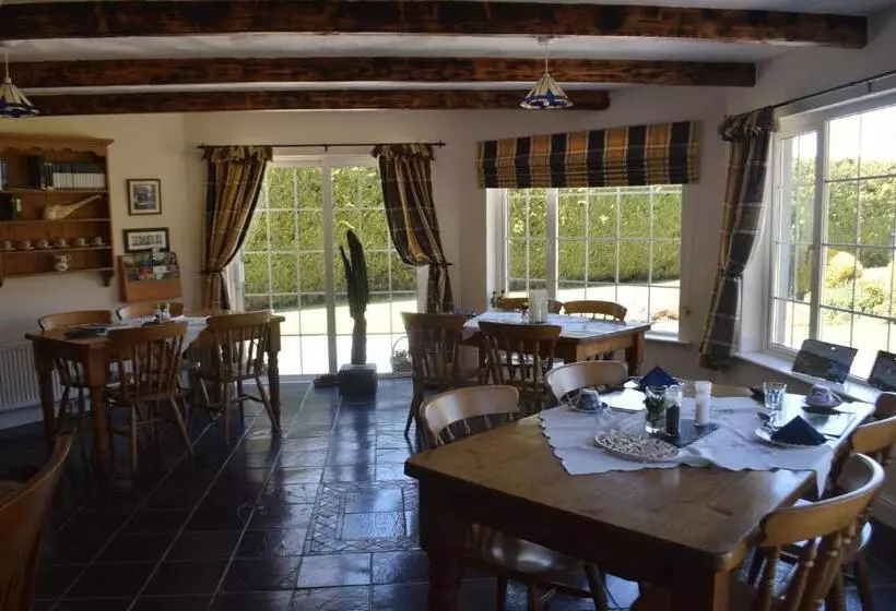 Orchard Grove Bed & Breakfast R21rc58