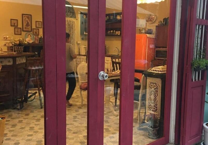 پانسیون Lhong Yaowarat Hostel