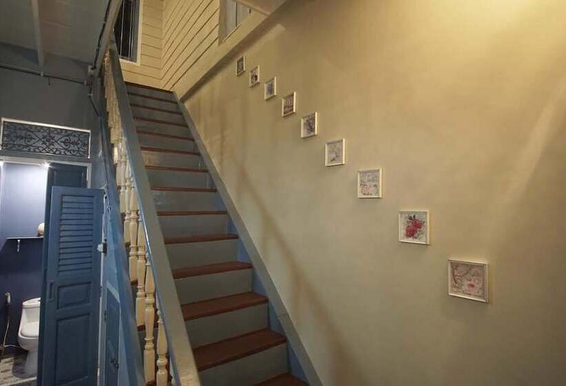 پانسیون Lhong Yaowarat Hostel