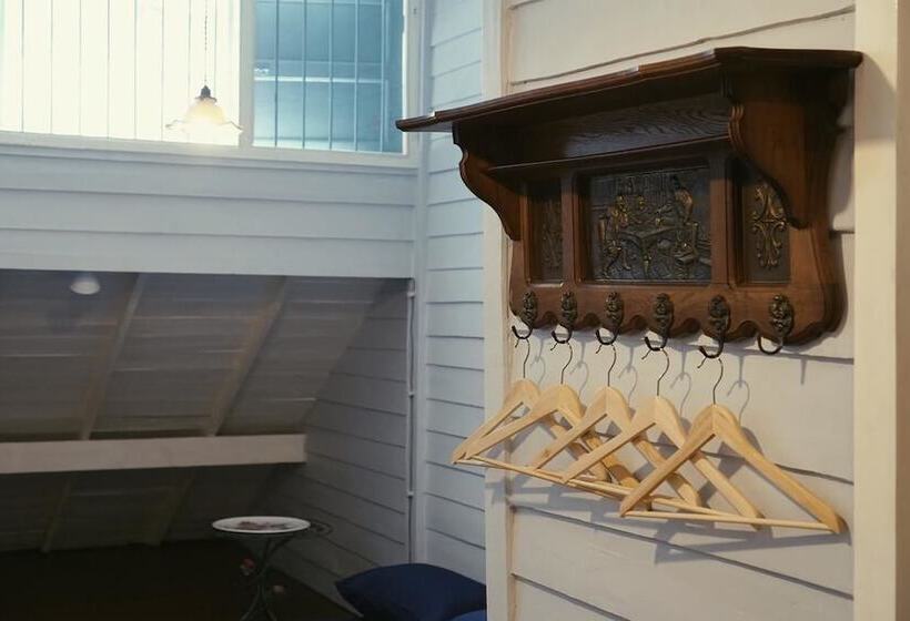 پانسیون Lhong Yaowarat Hostel