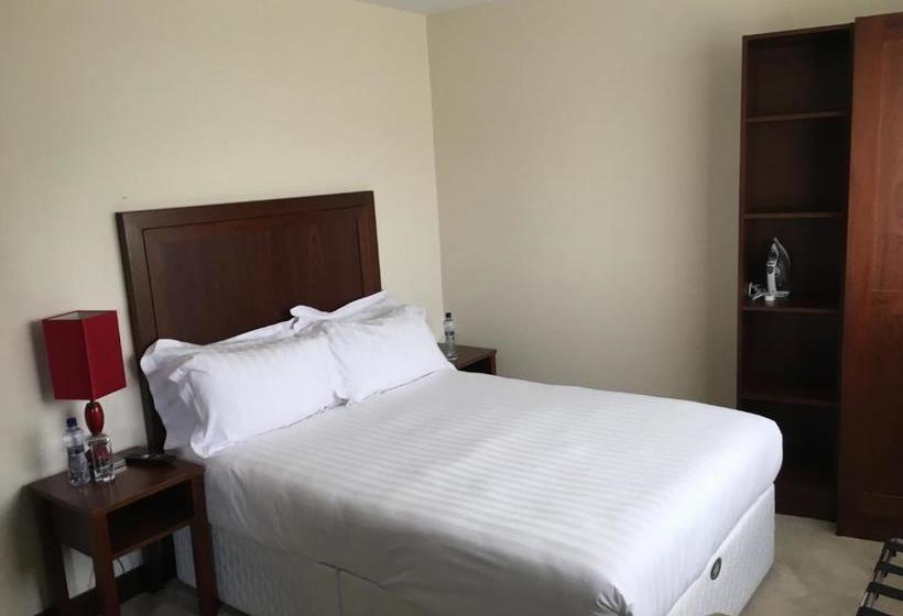 פנסיון Beaumont House