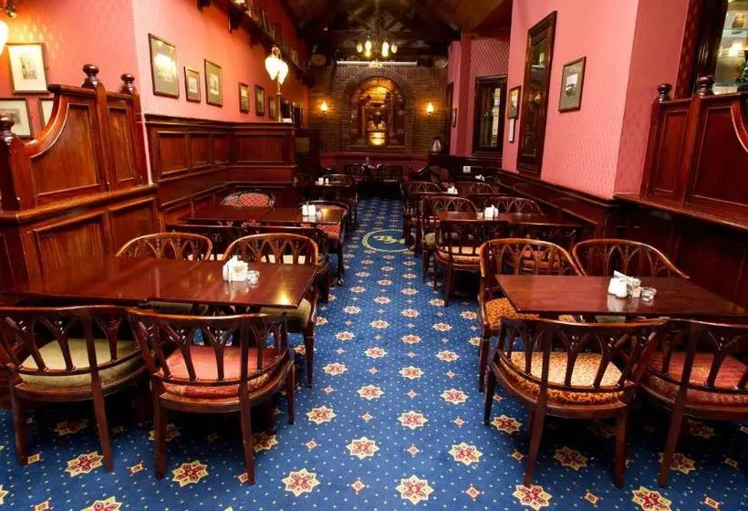 پانسیون Beaumont House
