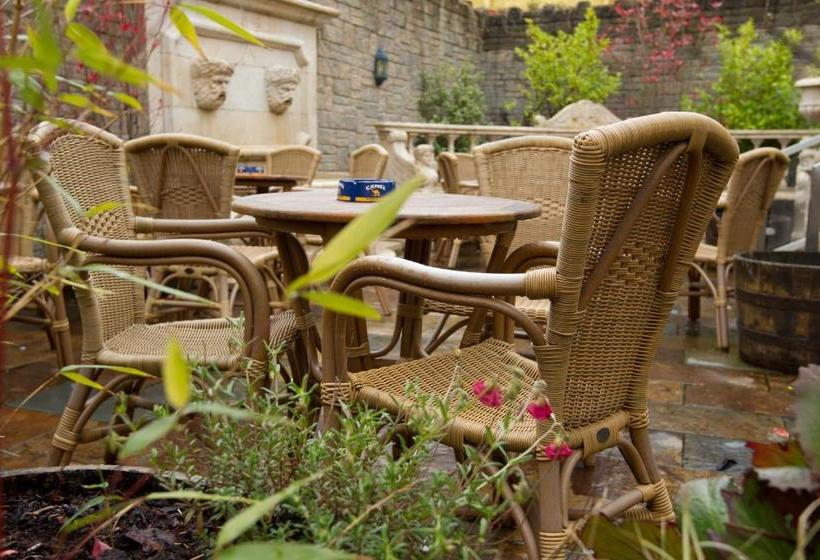 פנסיון Beaumont House