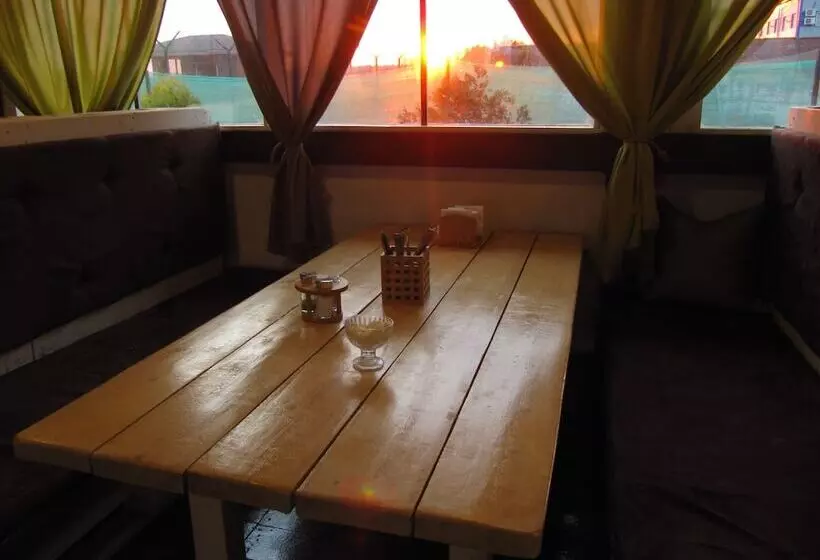 La Mari Hotel Sheremetyevo