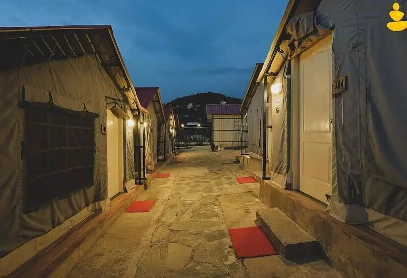 Livingstone Eco Resort Shimla