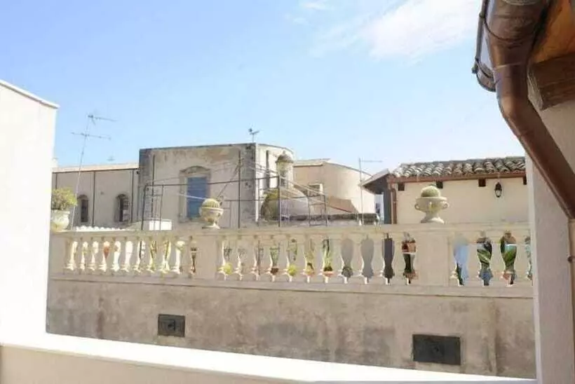 Majatalo Guest House San Domenico