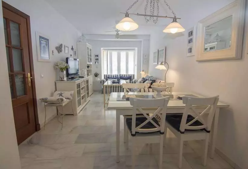 Sol Y Vida, Apartamentos Living Sur