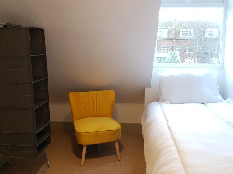 Time & Tide Town House