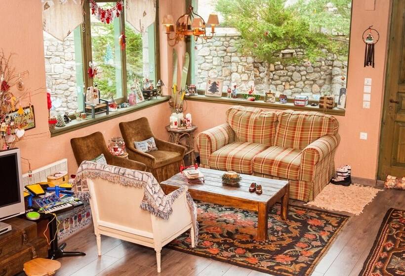 Utopia Mountain Chalet