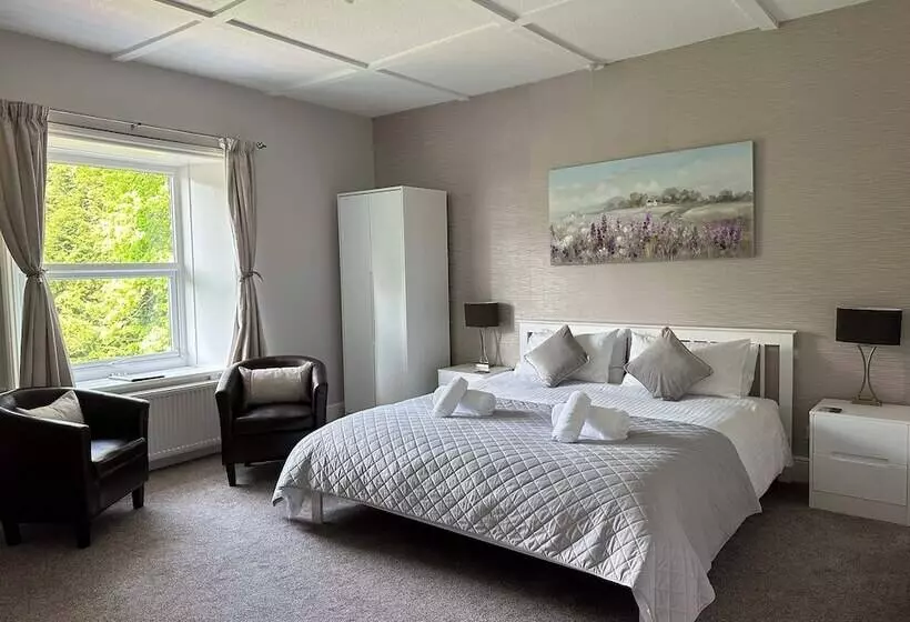 تختخواب و صبحانه Tyn Y Fron Country House
