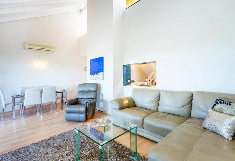 Como Mezzanine Retreat Executive Escapes