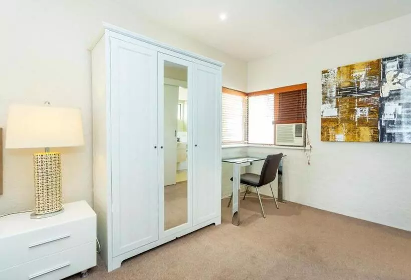 Como Mezzanine Retreat   Executive Escapes