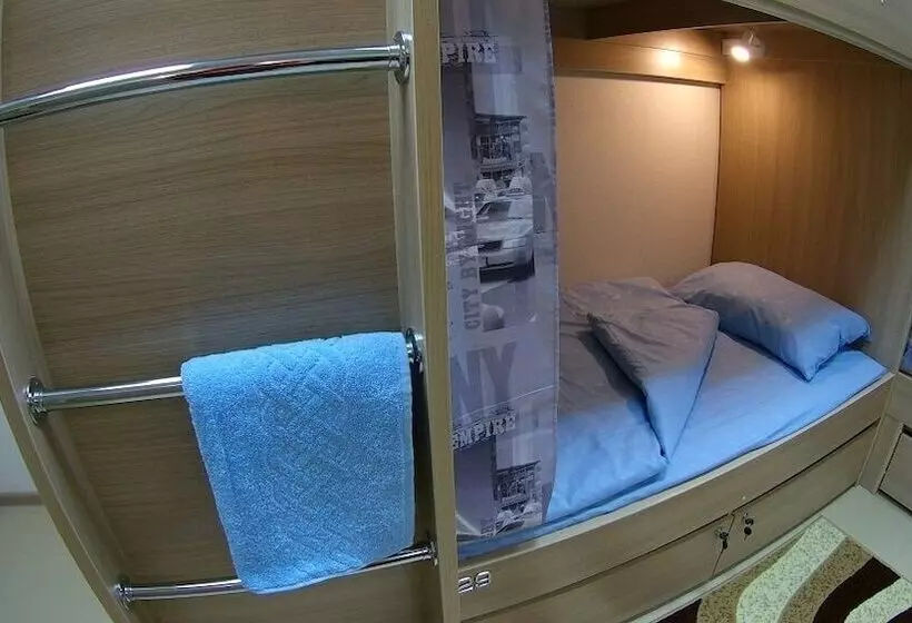 Horoshy Hostel