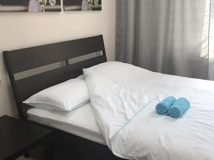 Horoshy Hostel