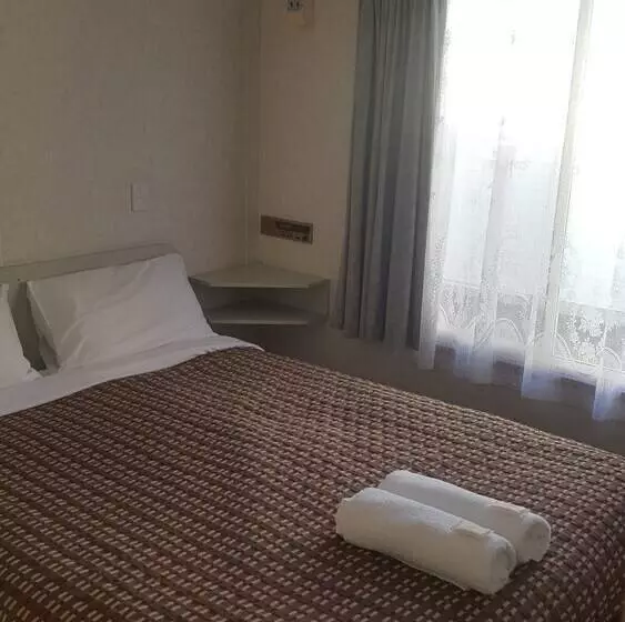 Hotelli Alexandra Tourist Park