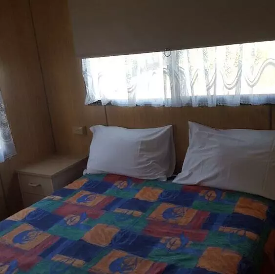 Hotelli Alexandra Tourist Park