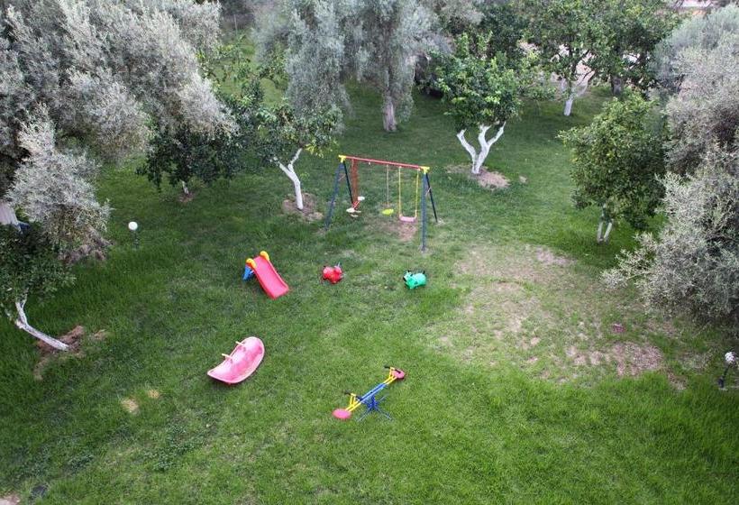 בית מלון כפרי Apartments Avra