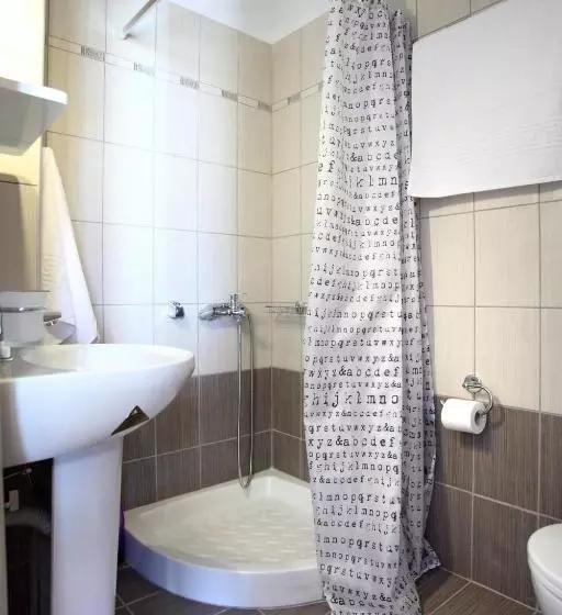 ホテル Apartments Avra