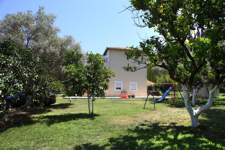 בית מלון כפרי Apartments Avra