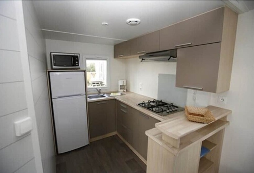 فندق Camping Haliotis