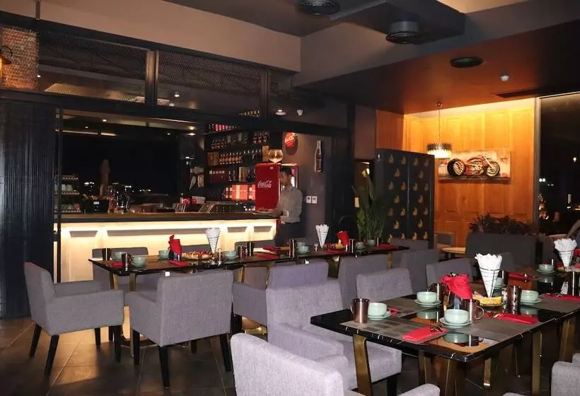 ホテル Check Inn Phnom Penh Bkk 1