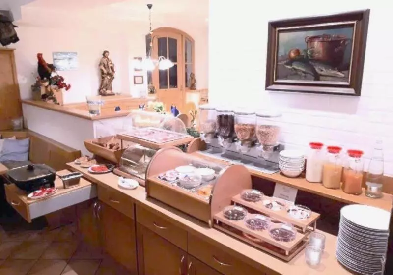 Hotelli Landgasthof Schöntag