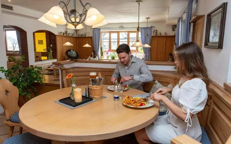 Hotelli Landgasthof Schöntag