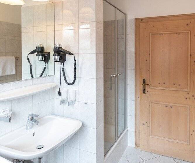 Отель Landgasthof Schöntag