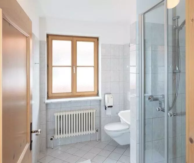 Hotelli Landgasthof Schöntag