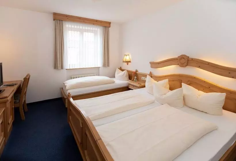 Hotelli Landgasthof Schöntag