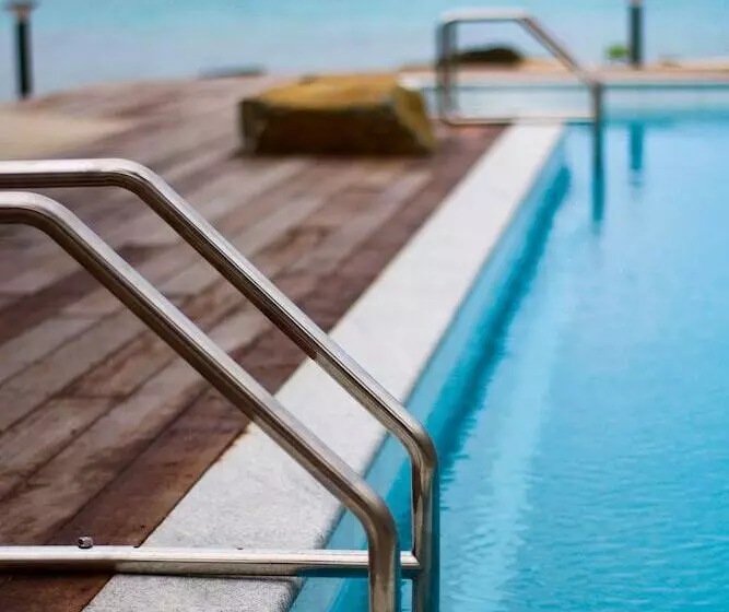 هتل Moana Sands Lagoon Resort - Adults Only