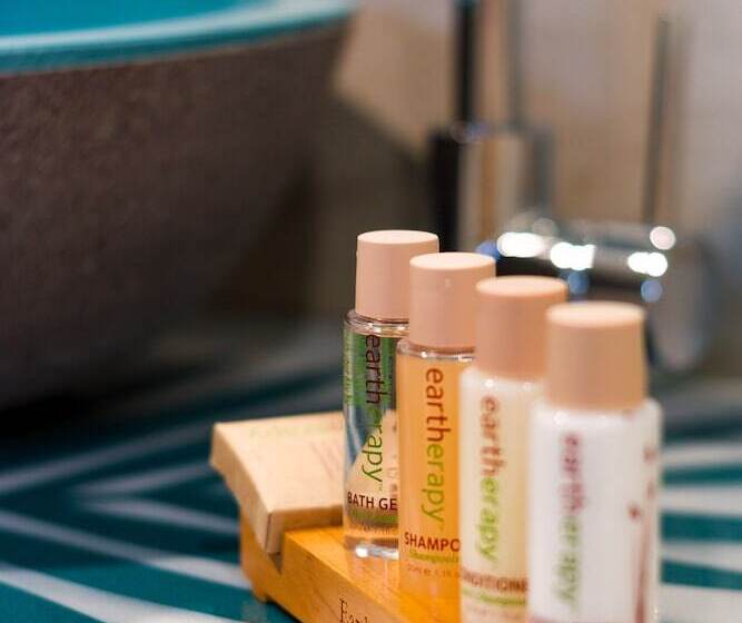 هتل Moana Sands Lagoon Resort - Adults Only