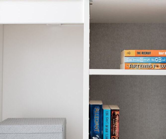 Light Filled Apartment, By Timecooler