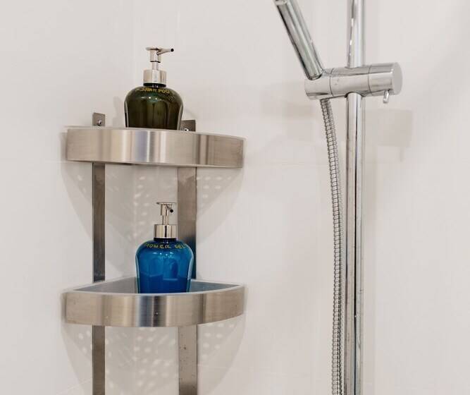 Light Filled Apartment, By Timecooler