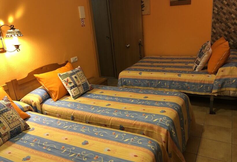 Пансион Chiki