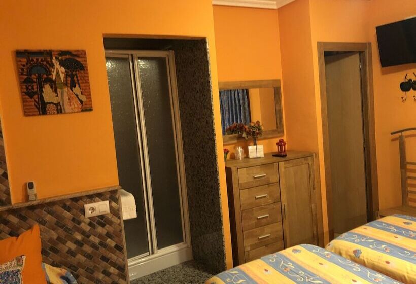 Пансион Chiki