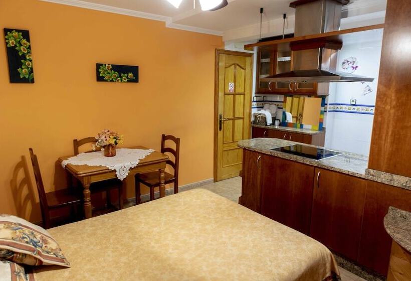 Пансион Chiki