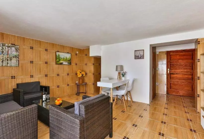 Majatalo Villa Kosta