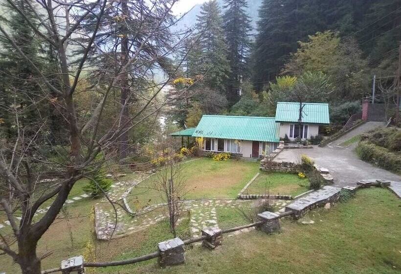 هتل Asaka Himalayan Inspiration Lodge Kasol
