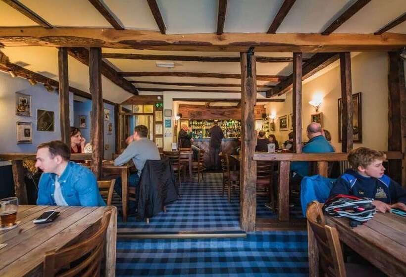 فندق The Old Bakery